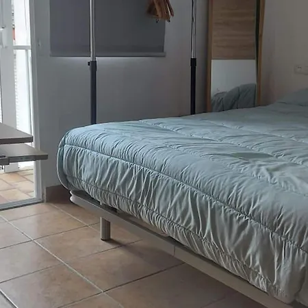 Cosy With Shared Balcony شقة إشبيلية
